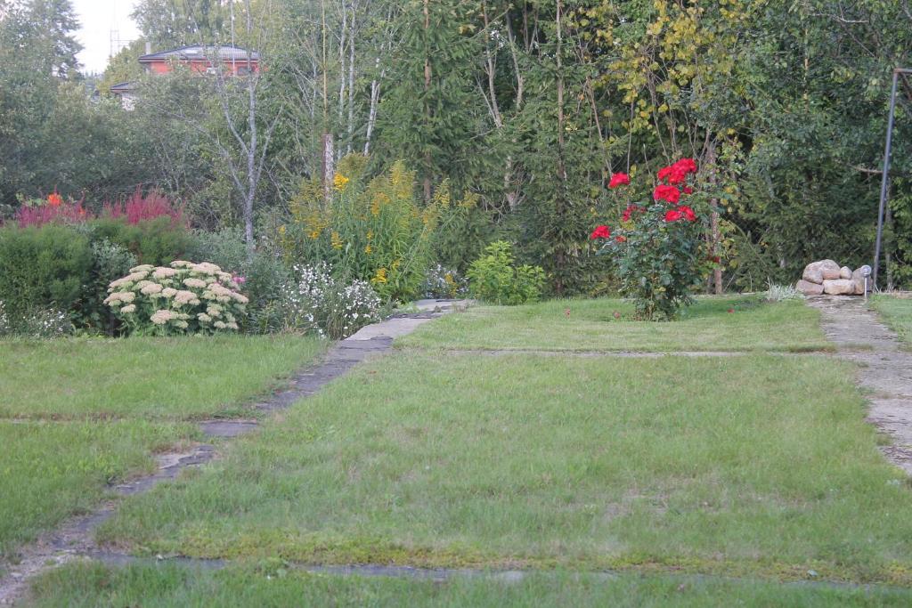 Lepa Guest House Valga Exterior photo