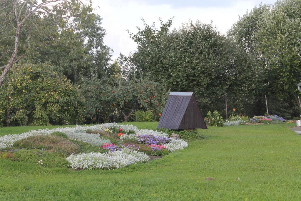 Lepa Guest House Valga Exterior photo